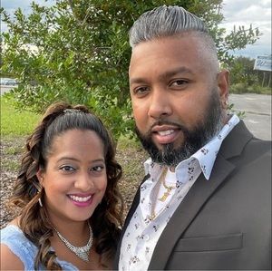 Meet your Posher, Simon